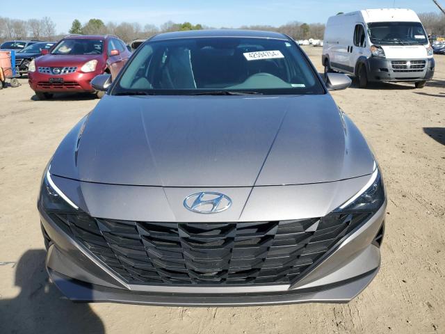 KMHLM4AG8NU339234 - 2022 HYUNDAI ELANTRA SEL SILVER photo 5