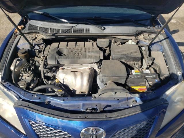 4T1BF3EK8BU681387 - 2011 TOYOTA CAMRY BASE BLUE photo 11