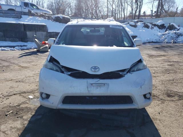 5TDDK3DCXBS005532 - 2011 TOYOTA SIENNA XLE WHITE photo 5