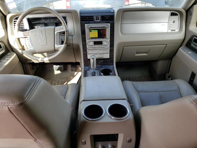5LMJJ3J51AEJ01428 - 2010 LINCOLN NAVIGATOR 黑色 照片 8