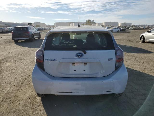 JTDKDTB36C1526623 - 2012 TOYOTA PRIUS C WHITE photo 6