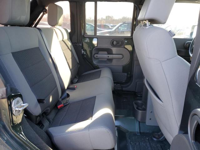 1J4HA3H1XAL205222 - 2010 JEEP WRANGLER U SPORT მწვანე ფოტო 10