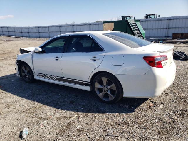 4T1BF1FK7CU619869 - 2012 TOYOTA CAMRY BASE WHITE photo 2