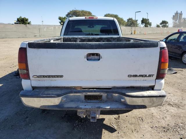 1GCHC29GX1E167346 - 2001 CHEVROLET SILVERADO C2500 HEAVY DUTY WHITE photo 6