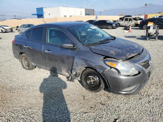 3N1CN7AP4KL880731 - 2019 NISSAN VERSA S GRAY photo 4