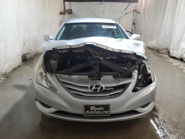 5NPEB4AC9BH169052 - 2011 HYUNDAI SONATA GLS SILVER photo 5