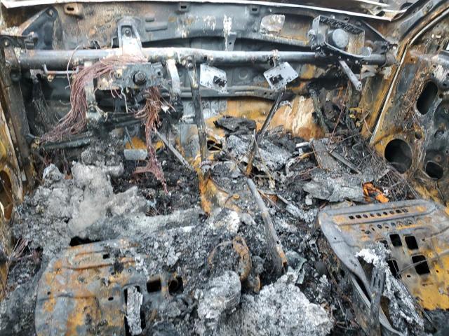 JTEHD20V450071106 - 2005 TOYOTA RAV4 BURN photo 8