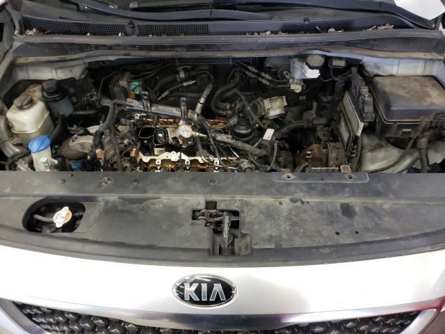 KNDMB5C19F6018158 - 2015 KIA SEDONA LX SILVER photo 12