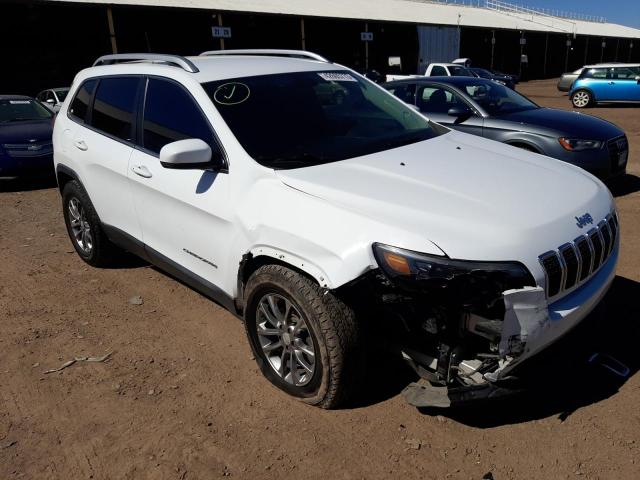 1C4PJLLB0KD225993 - 2019 JEEP CHEROKEE LATITUDE PLUS WHITE photo 4