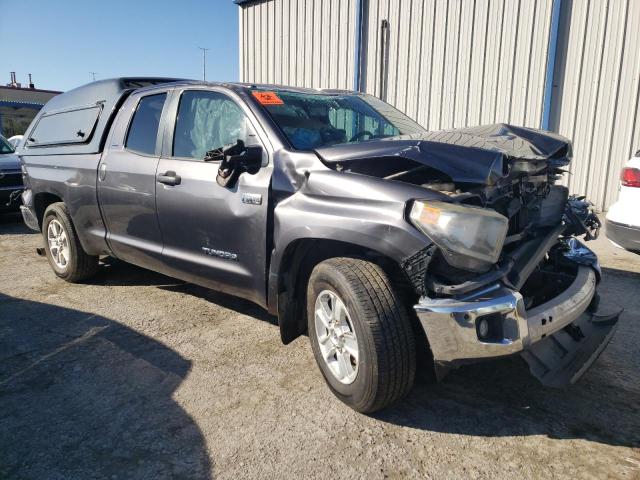 5TFRY5F12JX235652 - 2018 TOYOTA TUNDRA DOUBLE CAB SR/SR5 CHARCOAL photo 4