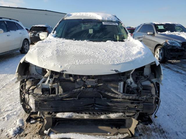 5N1AT2MV5KC792379 - 2019 NISSAN ROGUE S WHITE photo 5