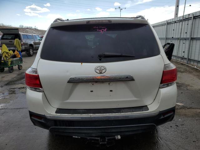 5TDYK3EH5DS140996 - 2013 TOYOTA HIGHLANDER LIMITED WHITE photo 6