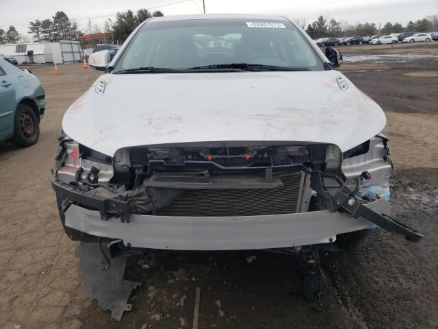 1G4GC5ED2BF390691 - 2011 BUICK LACROSSE C SILVER photo 5
