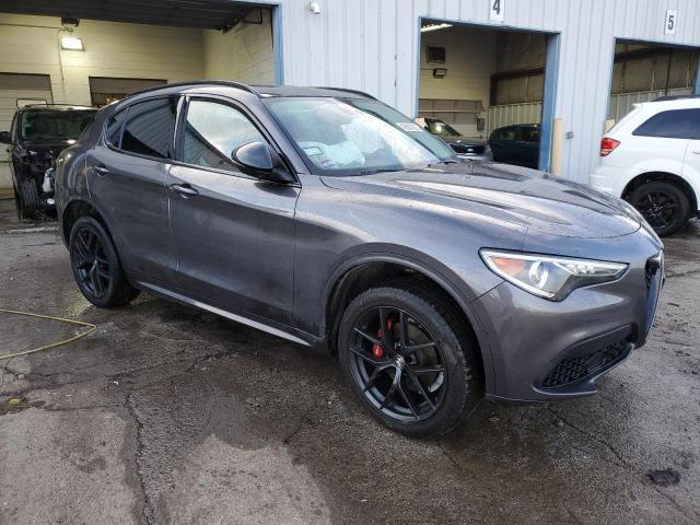 ZASPAKBN0M7D11271 - 2021 ALFA ROMEO STELVIO TI CHARCOAL photo 4