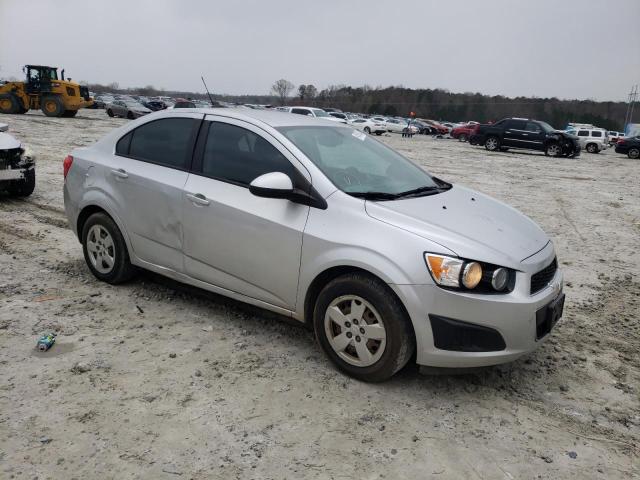 1G1JA5SH2G4130357 - 2016 CHEVROLET SONIC LS 银色 照片 4