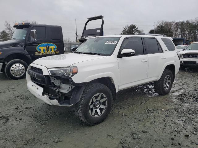 2020 TOYOTA 4RUNNER SR5/SR5 PREMIUM, 