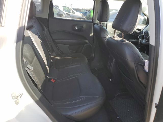 3C4NJDBB8JT256027 - 2018 JEEP COMPASS LATITUDE 白色 照片 10
