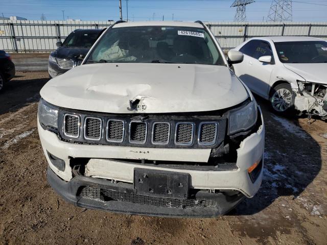 3C4NJDBB8JT256027 - 2018 JEEP COMPASS LATITUDE 白色 照片 5