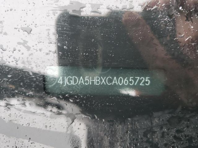 4JGDA5HBXCA065725 - 2012 MERCEDES-BENZ ML 350 4MATIC GRAY photo 13