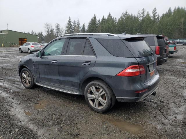4JGDA5HBXCA065725 - 2012 MERCEDES-BENZ ML 350 4MATIC GRAY photo 2