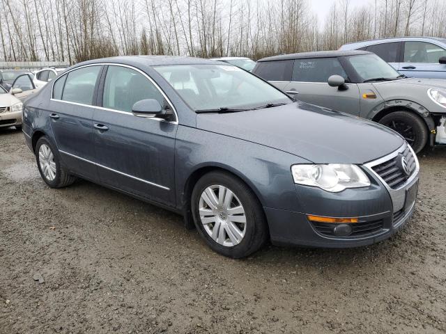 WVWJM7AN4AE069922 - 2010 VOLKSWAGEN PASSAT KOM BLUE photo 4