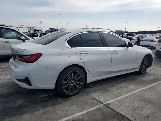 WBA5R1C57KAK09612 - 2019 BMW 330I WHITE photo 3