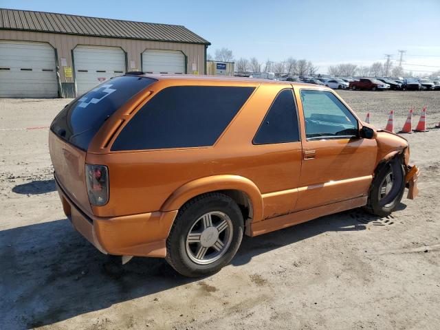 1GNCS18W61K186646 - 2001 CHEVROLET BLAZER ORANGE photo 3