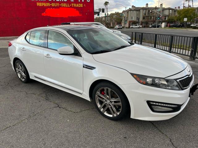 5XXGR4A63DG174843 - 2013 KIA OPTIMA SX WHITE photo 1