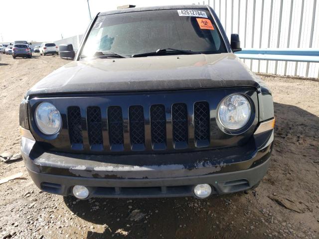 1C4NJRBB8FD283576 - 2015 JEEP PATRIOT SPORT BLACK photo 5