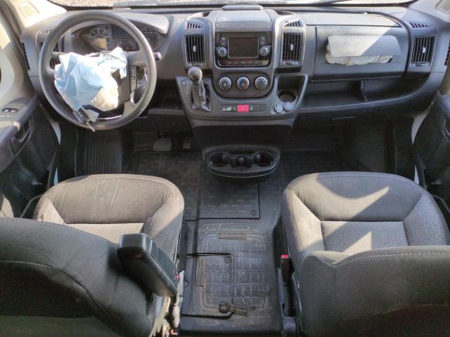 3C6TRVCG1JE146786 - 2018 RAM PROMASTER 2500 HIGH WHITE photo 8