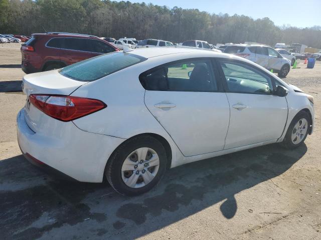 KNAFK4A65G5594240 - 2016 KIA FORTE LX WHITE photo 3