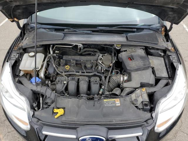 1FAHP3F24CL234224 - 2012 FORD FOCUS SE BLACK photo 11