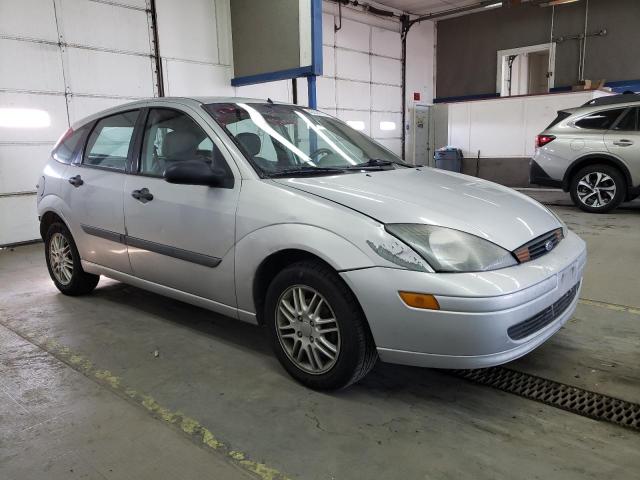 3FAFP37373R175153 - 2003 FORD FOCUS ZX5 SILVER photo 4