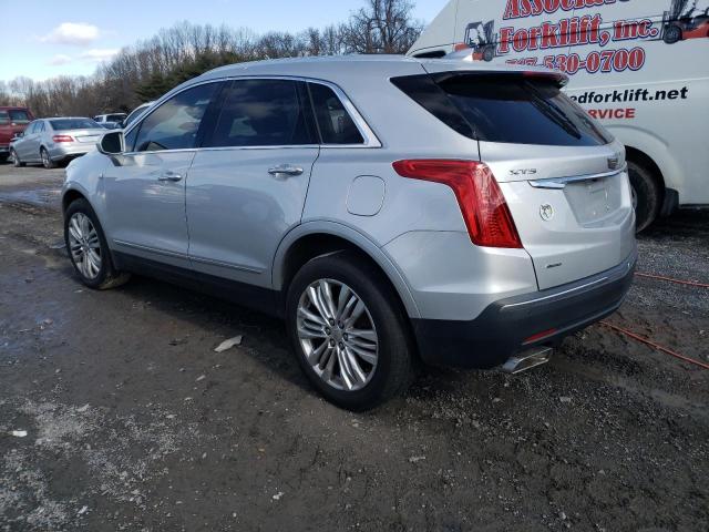 1GYKNFRS8JZ235030 - 2018 CADILLAC XT5 PREMIUM LUXURY SILVER photo 2