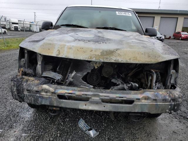 3GCEC14X37G257184 - 2007 CHEVROLET SILVERADO C1500 CLASSIC WHITE photo 5