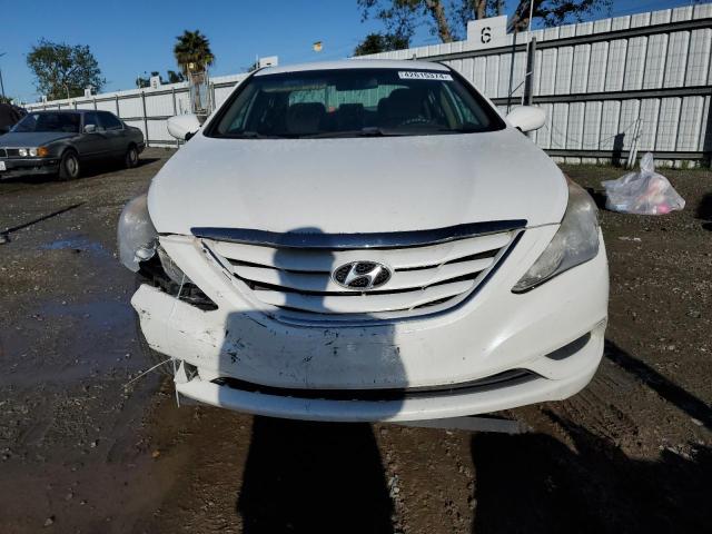 5NPEB4AC4BH243011 - 2011 HYUNDAI SONATA GLS WHITE photo 5