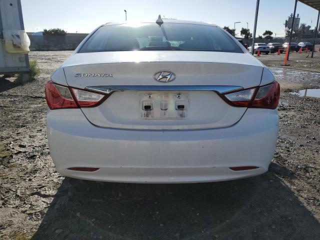 5NPEB4AC4BH243011 - 2011 HYUNDAI SONATA GLS WHITE photo 6