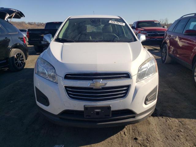 3GNCJKSB5FL246954 - 2015 CHEVROLET TRAX LS WHITE photo 5