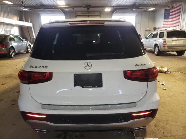 W1N4M4HB1MW119089 - 2021 MERCEDES-BENZ GLB 250 4MATIC WHITE photo 6