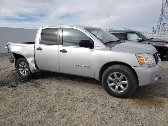 1N6AA07A16N552390 - 2006 NISSAN TITAN XE GRAY photo 4