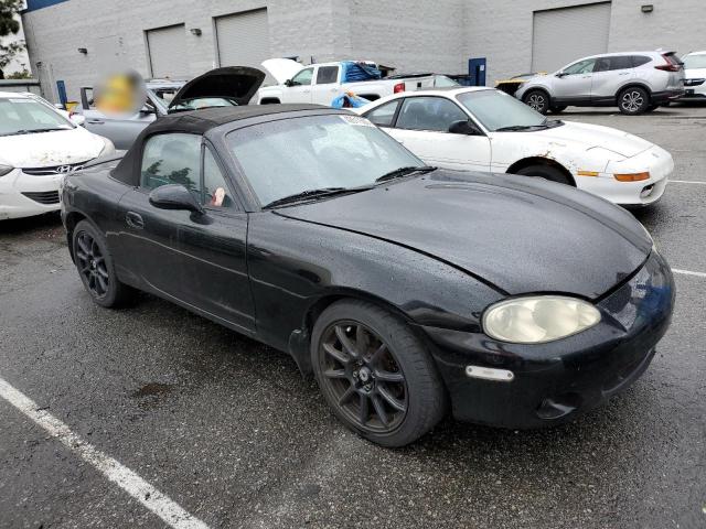 JM1NB353130303149 - 2003 MAZDA MX-5 MIATA BASE BLACK photo 4