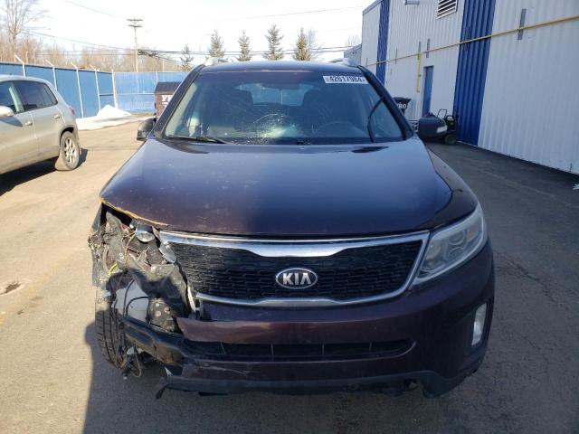 5XYKTCA62FG623921 - 2015 KIA SORENTO LX BURGUNDY photo 5