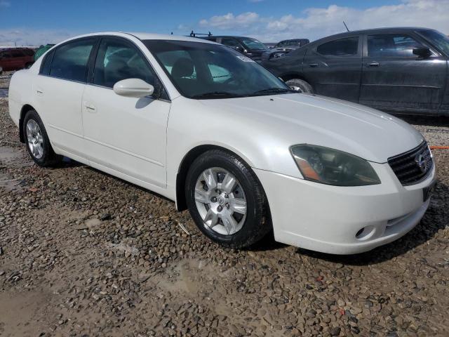 1N4AL11D76N428328 - 2006 NISSAN ALTIMA S WHITE photo 4