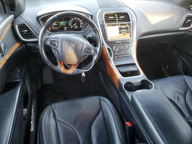 2LMTJ8LP2GBL50241 - 2016 LINCOLN MKX RESERVE შავი ფოტო 8