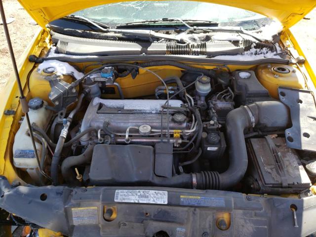 1G1JH12FX27467658 - 2002 CHEVROLET CAVALIER LS SPORT YELLOW photo 11