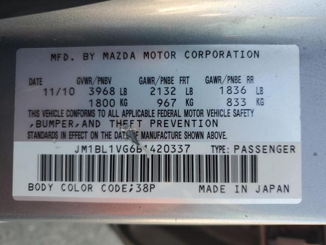 JM1BL1VG6B1420337 - 2011 MAZDA 3 I SILVER photo 12