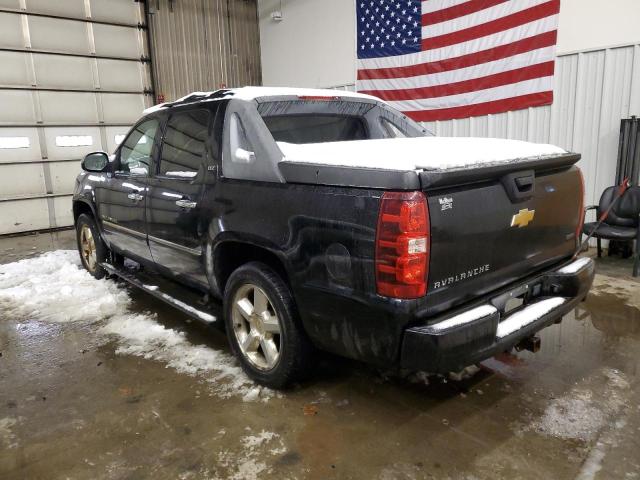 3GNTKGE32BG117846 - 2011 CHEVROLET AVALANCHE LTZ BLACK photo 2