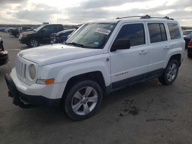 1J4NF4GB8BD219068 - 2011 JEEP PATRIOT LATITUDE WHITE photo 1