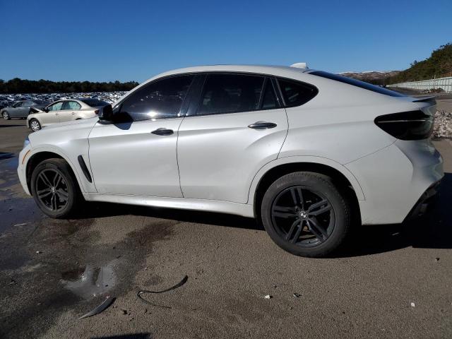 5UXKU2C58K0Z64461 - 2019 BMW X6 XDRIVE35I WHITE photo 2