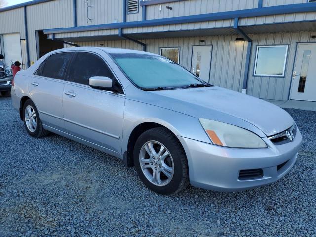 1HGCM56756A047287 - 2006 HONDA ACCORD EX SILVER photo 4